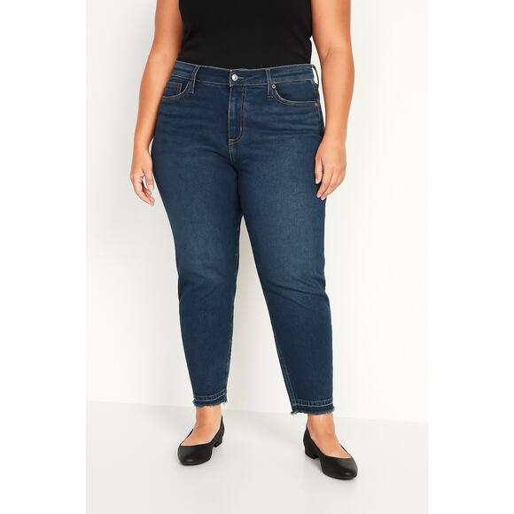 Old Navy Plus Size Mid-Rise Boyfriend Jeans 18 - Picture 1 of 5